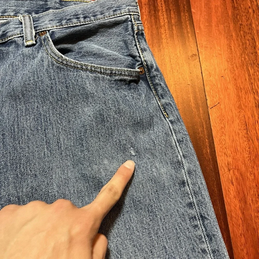 Levis 501 Jeans Mens 40x32 Blue Button Fly Denim Pants Faded Classic Original